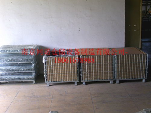 ����}���\������}��\